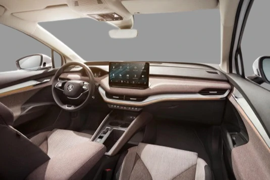 Škoda Enyaq 5 osob, automat, elektro