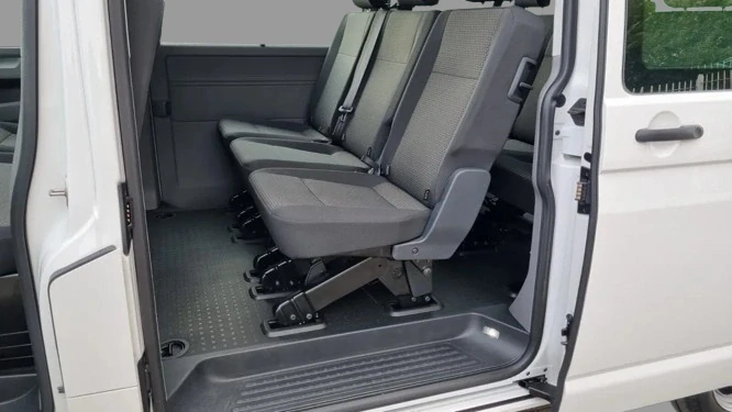 Volkswagen Transporter 9 osob, Manuál, Diesel