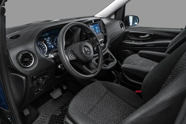 Mercedes benz Vito 8 osob, Automat, Diesel