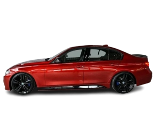 BMW 330i M paket, Automat, Červená, Benzín